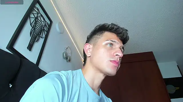 kevin_ahss live sex cam