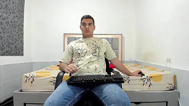 simookeler live sex cam