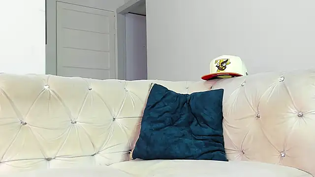 Makonneen live sex cam