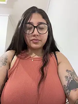 croftsmila live sex cam