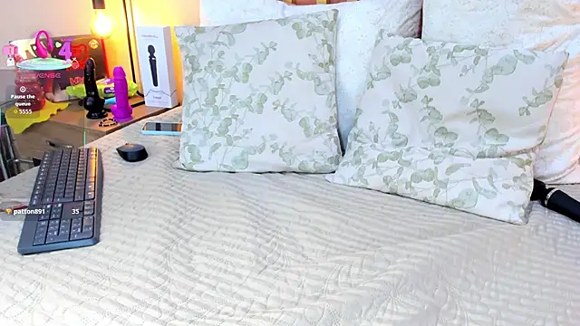 Nicole_Angels_ live sex cam