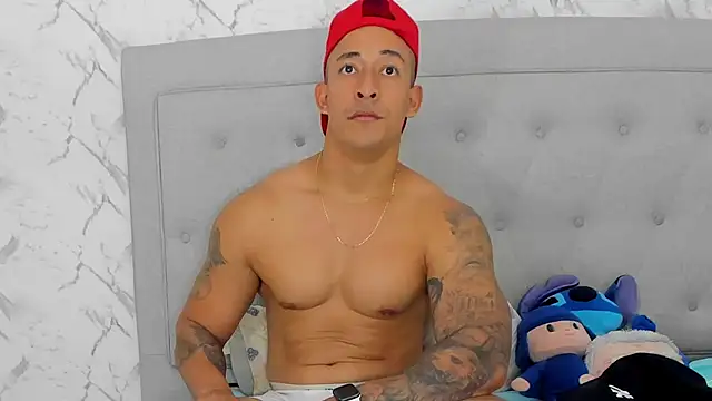 luigiferrara live sex cam