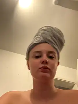 CherryEmmy live sex cam