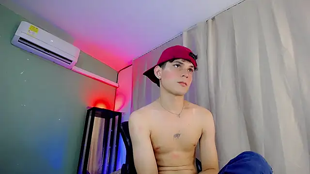 dilan_hott_ live sex cam