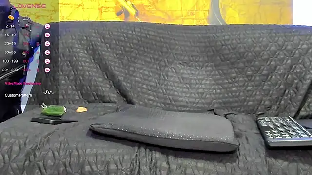 johny_bluexxx live sex cam