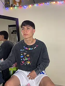 Lukas_strong live sex cam