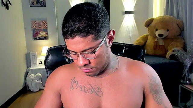 LEONHDZ live sex cam