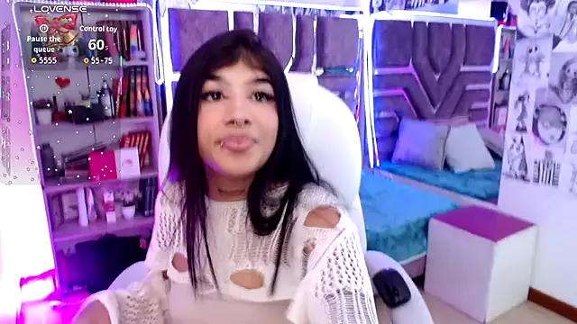 AliceWalker_11 live sex cam