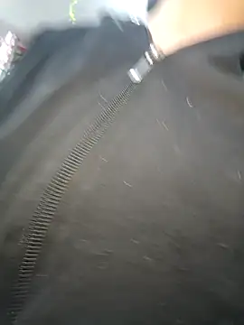 Vale_Saenzz live sex cam