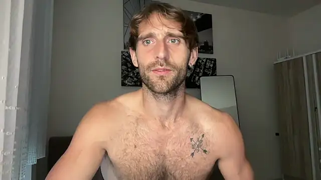 lukegunn live sex cam