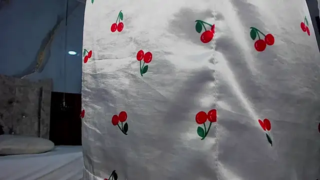 mia_18v live sex cam