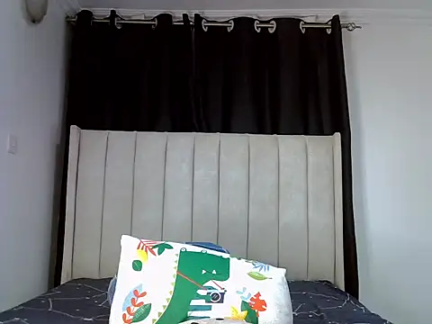 pretty_hearty live sex cam