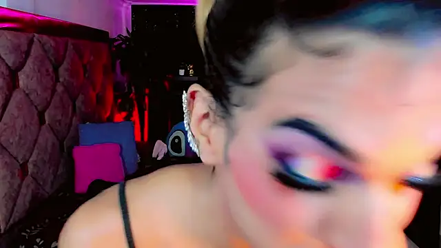 the-horus-girl live sex cam