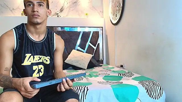 IMPERIO_ROMANO live sex cam