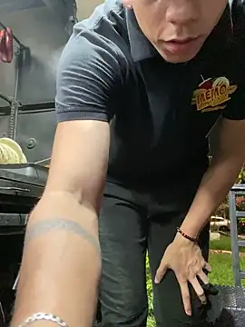 Dylams_maja live sex cam