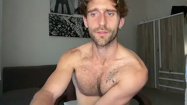 lukegunn live sex cam