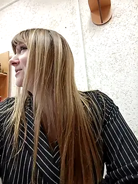 Office_Albertina live sex cam