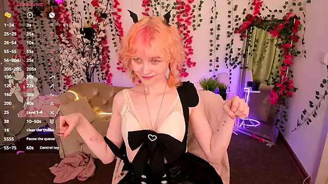 Awawrin live sex cam