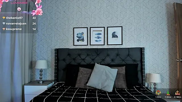 sophie__blare live sex cam