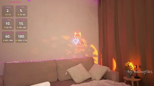 Betty_Twinkle live sex cam