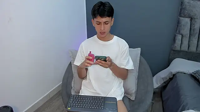 stephane_rouss live sex cam