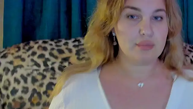 CoraSwon live sex cam