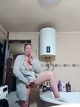 Mommygetnaughty live sex cam