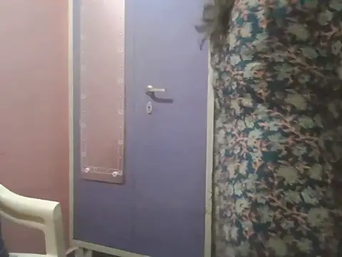 Hot-shanvi live sex cam