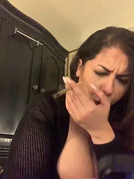 holyeroticss live sex cam