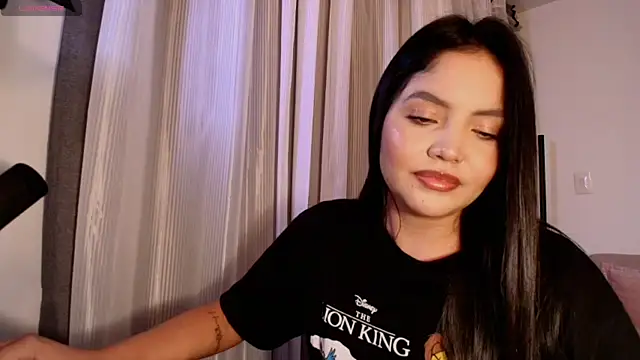 NinaMichelle live sex cam