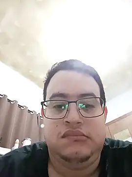 Juliao2030 live sex cam