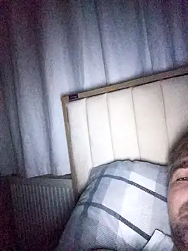 mert0359 live sex cam