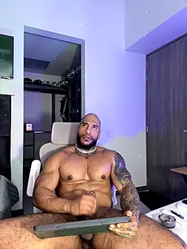 Andrew_Johnnson live sex cam