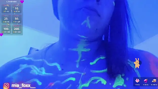 Mia_foxx_ live sex cam