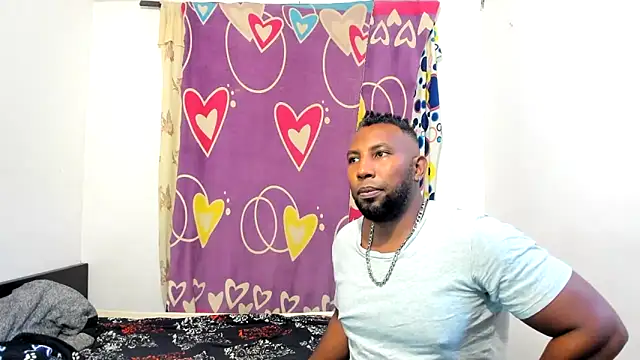 1mateobigcook live sex cam