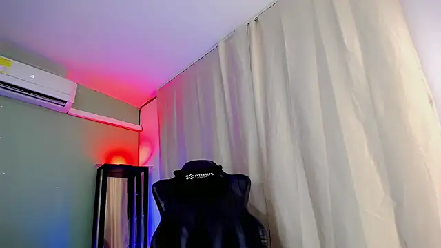 dilan_hott_ live sex cam