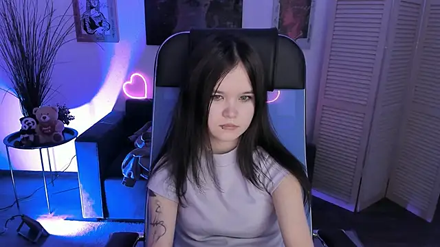 Elainebeness live sex cam