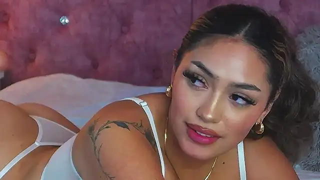 MaddisonBelucci live sex cam