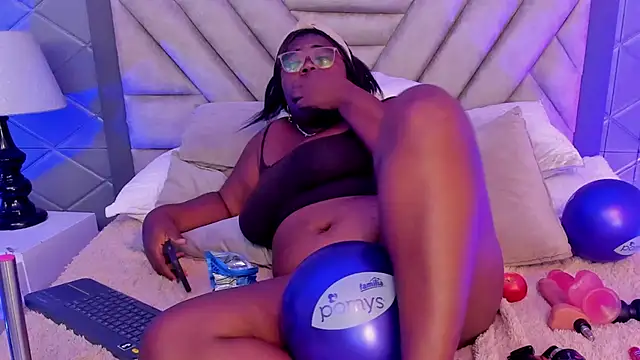 Britanny-Jhonsons live sex cam