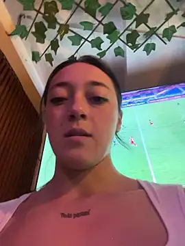 Lia__white live sex cam