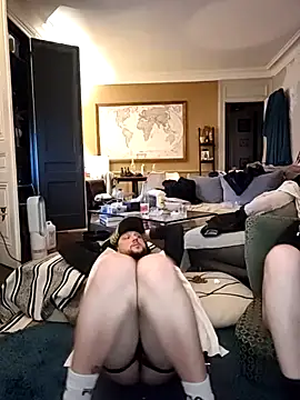 Titilouonlyf69 live sex cam