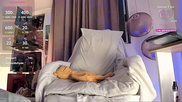 Venuslusty live sex cam