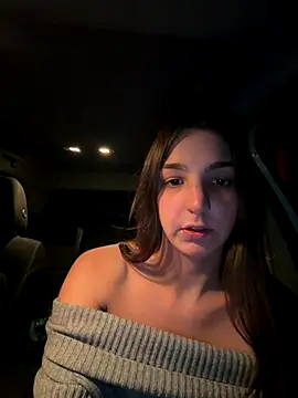 DoriDeluxe66 live sex cam