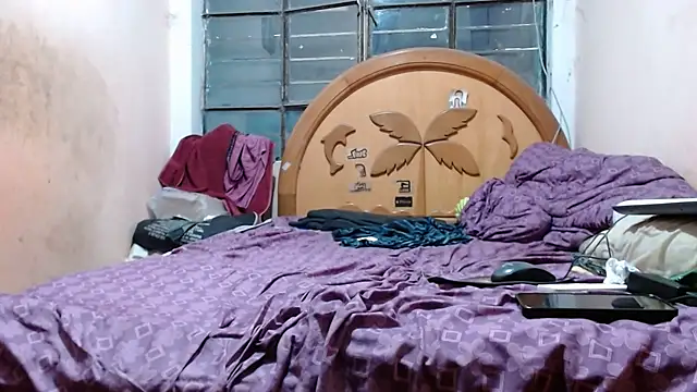 nakedlima live sex cam