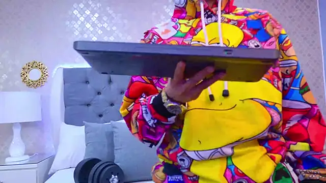 ZoeKrug live sex cam