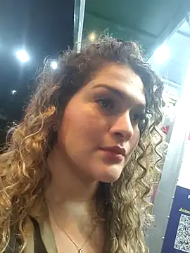 Sara_smiiith211's cam snapshot