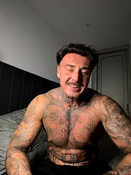 TattoedKing live sex cam