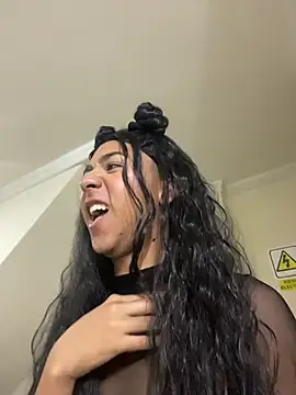 Hopemoretti live sex cam