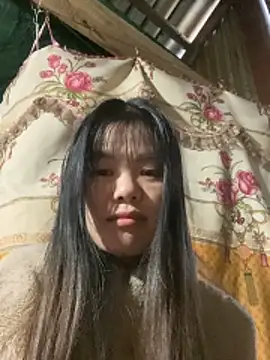 PhanHaa live sex cam