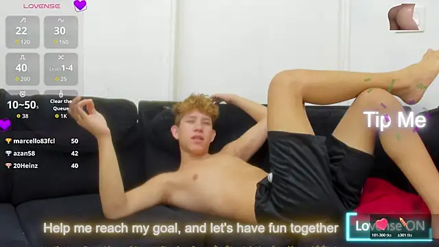 StrawwBoys live sex cam